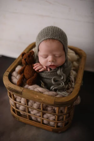 Newborn studio session in DFW