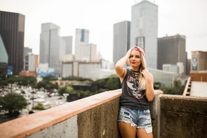 Senior portrait on Dallas rooftop with edgy style